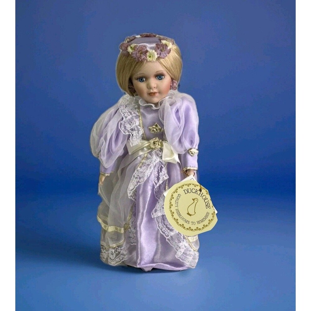 DUCK HOUSE 🌺 Heirloom Doll RAPUNZEL Porcelain Doll - NEW IN BOX Limited Edition